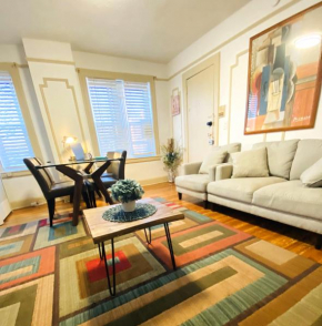 NYC Cozy Private Bedroom with Free Parking & Near Subway - Business & Tourists